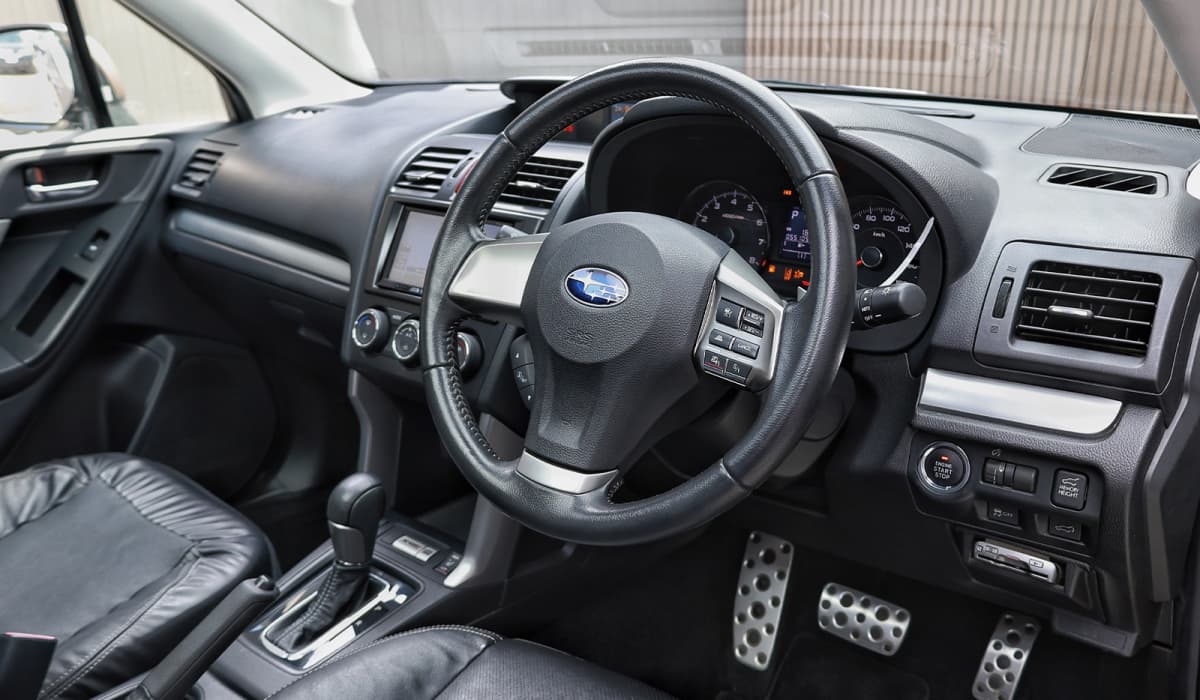 2013 Subaru Forester 2.0XT Eyesight image-7