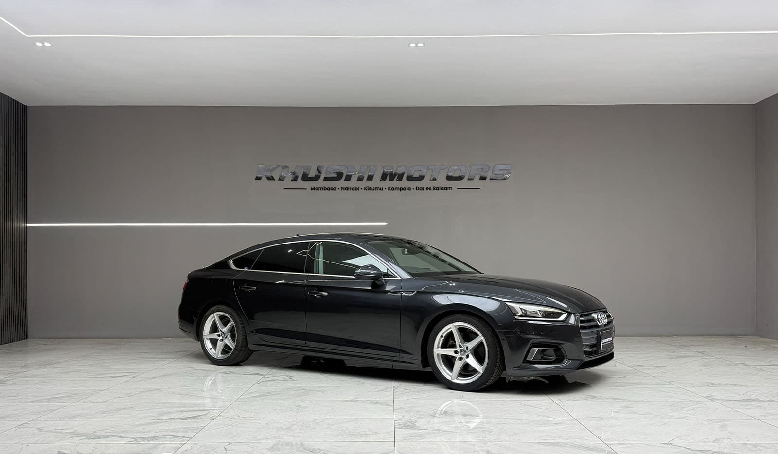 2019 Audi A5 40TFSI Luxury image-1