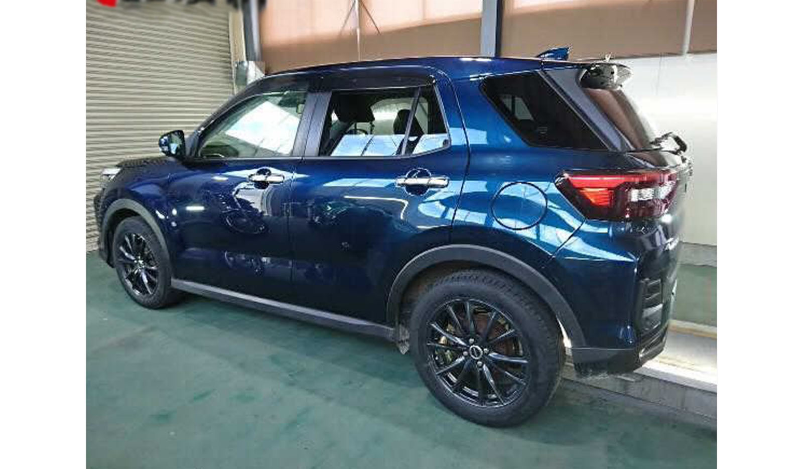 2020 Toyota Raize Z image-2