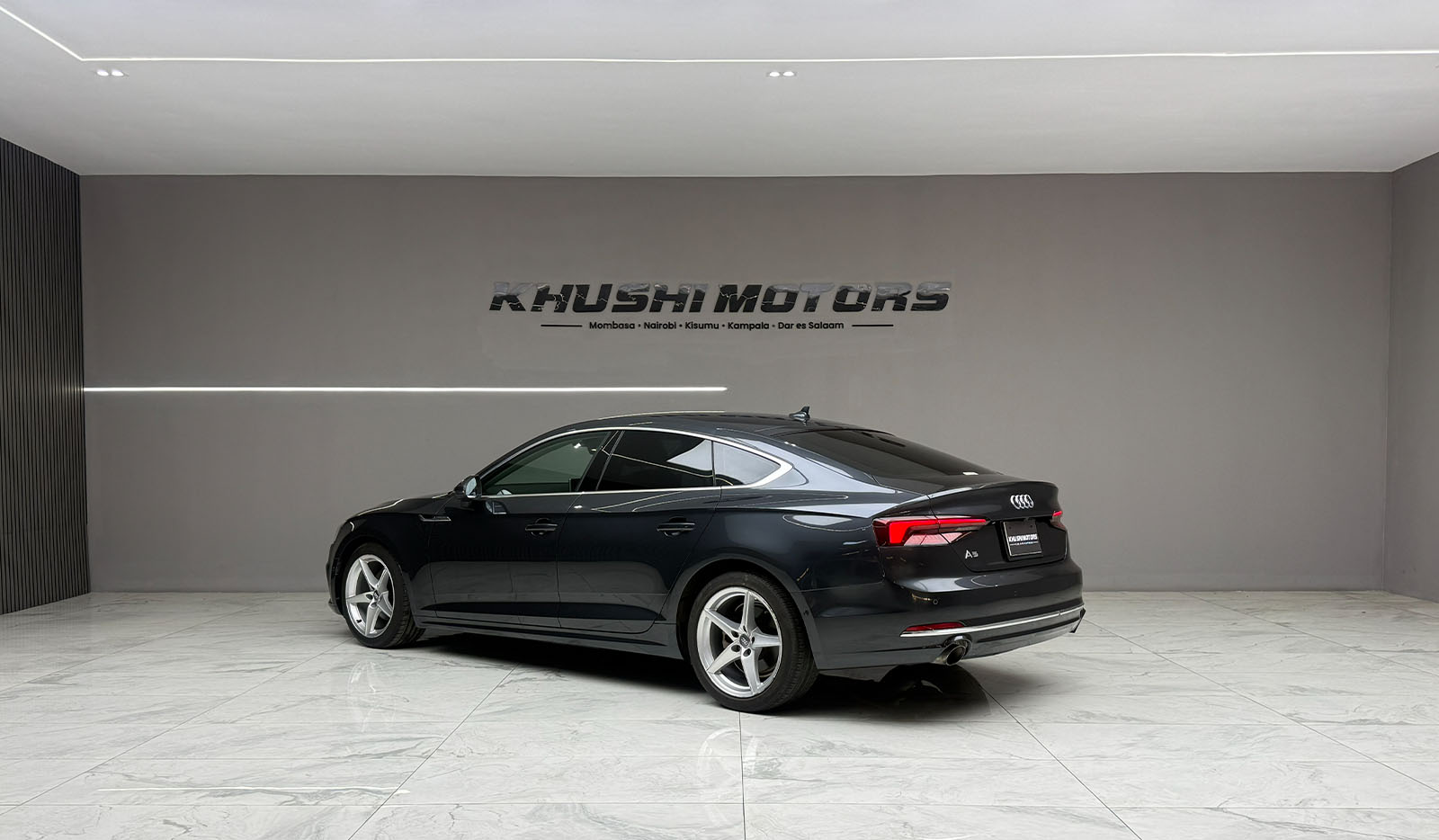 2019 Audi A5 40TFSI Luxury image-4