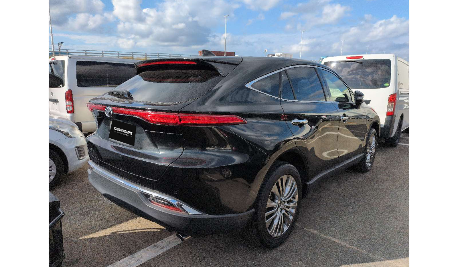 2020 Toyota Harrier Z Leather Package image-4