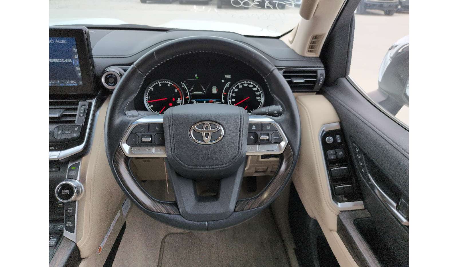 2021 Toyota Land Cruiser ZX image-5