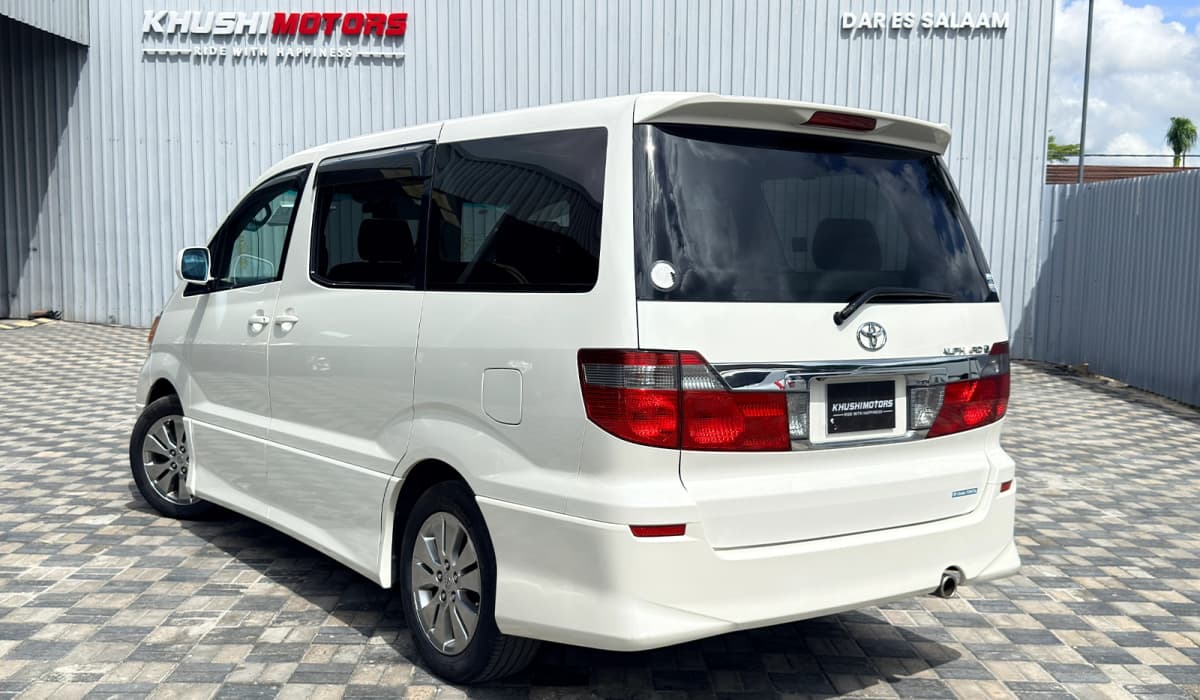 2004 Toyota Alphard Premium Alcantra image-4