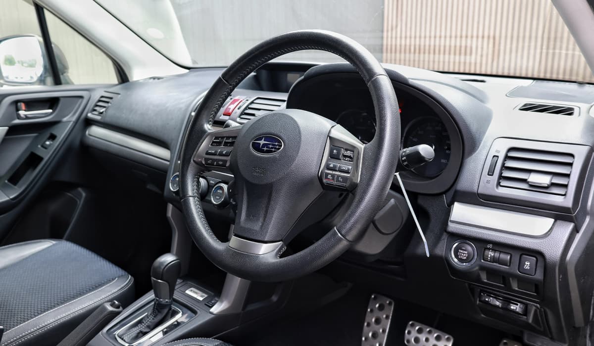 2012 Subaru Forester 2.0XT Eyesight image-8