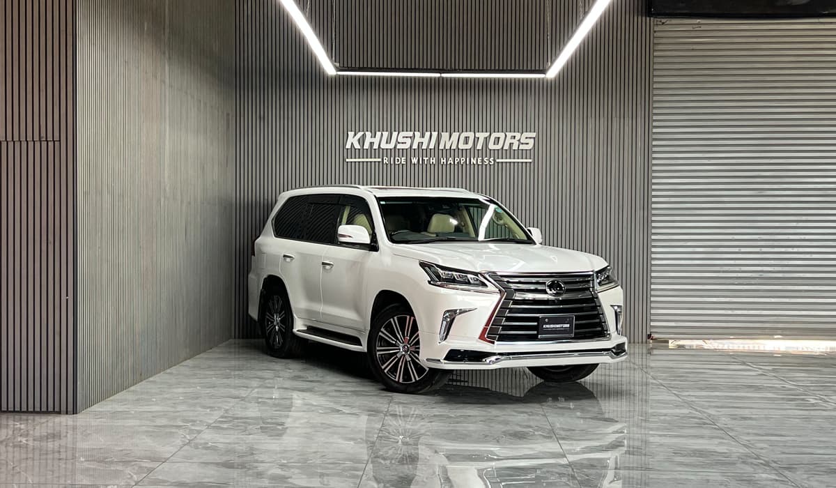 2018 Lexus LX LX570 image-1