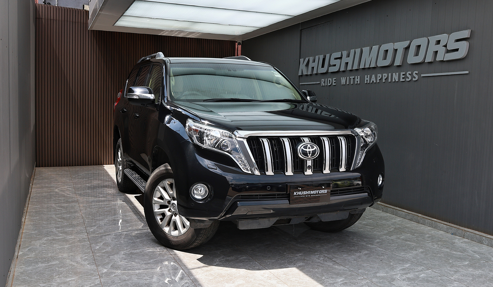 2017 Toyota Land Cruiser Prado G TZ image-1