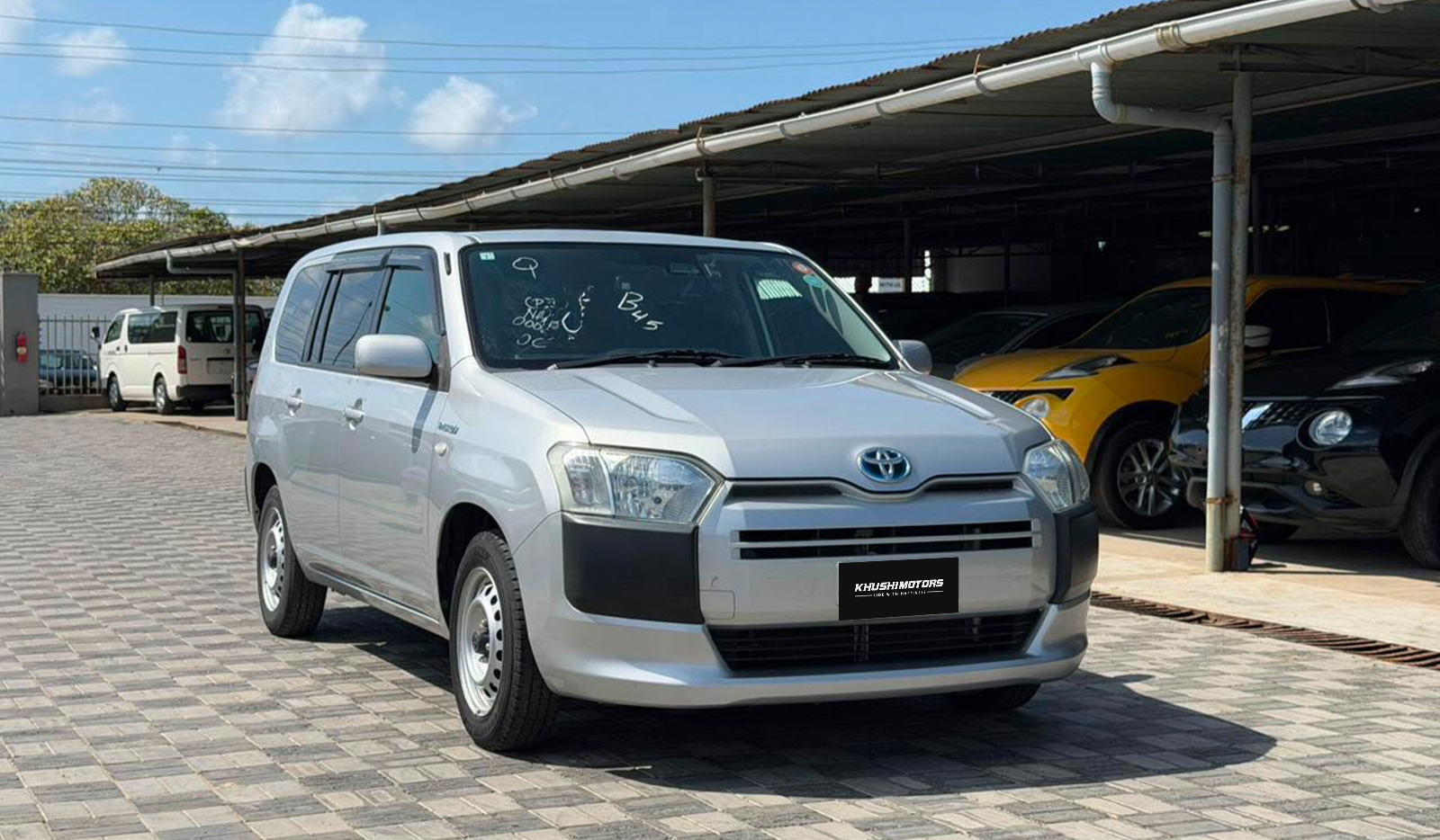 2020 Toyota Succeed Hybrid UL-X image-1