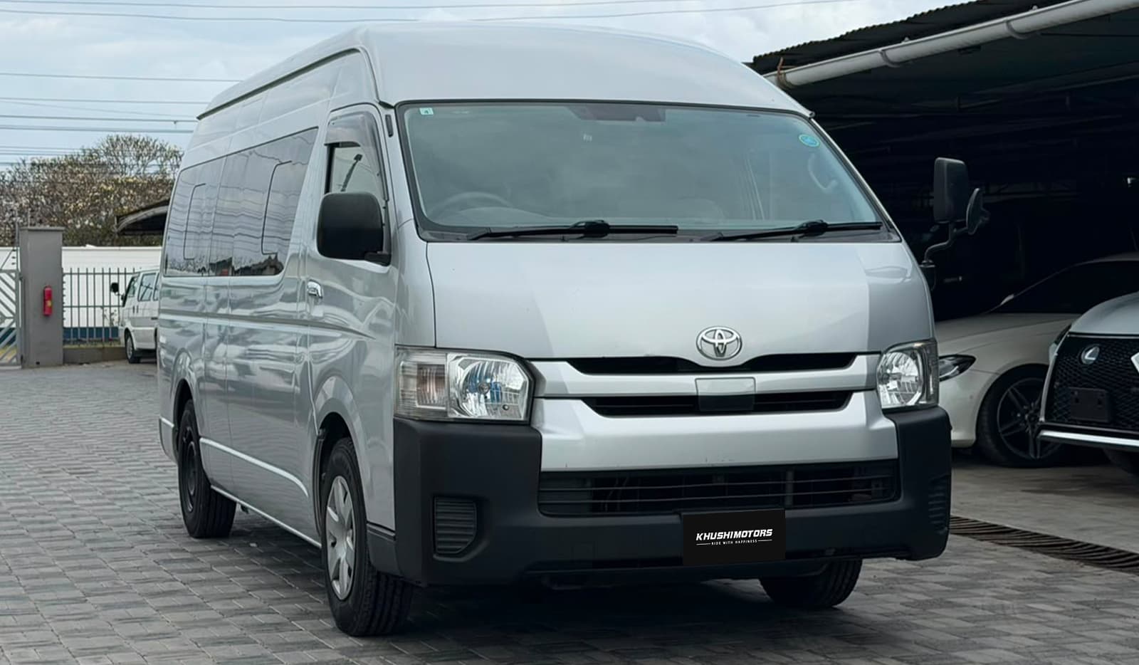 2019 Toyota Hiace SUPER LONG GL image-1