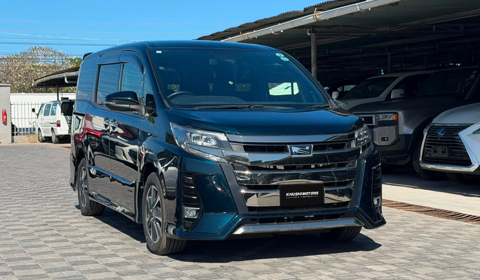 2019 Toyota Noah WxB image-1