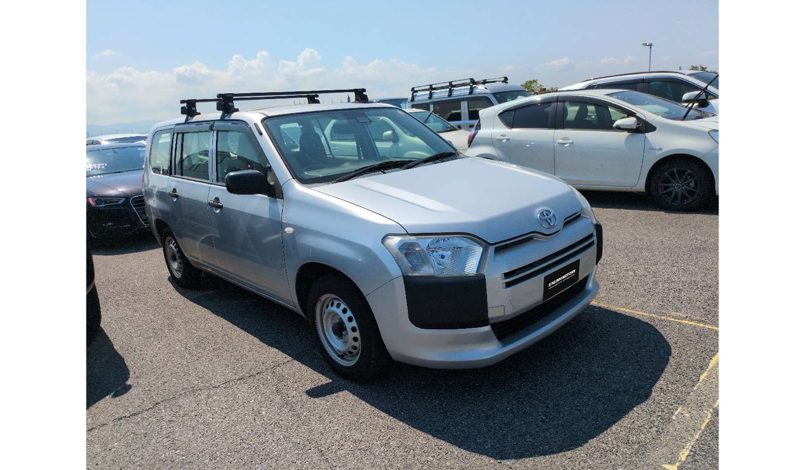 2019 Toyota Probox Van image-1