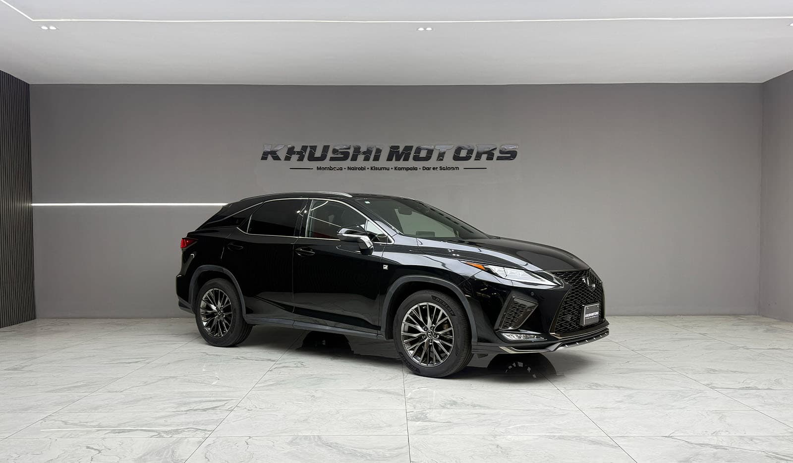 2020 Lexus RX300 image-1
