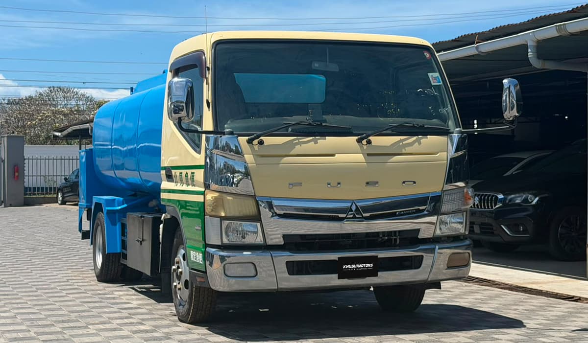 2018 Mitsubishi Canter Hira Body image-1