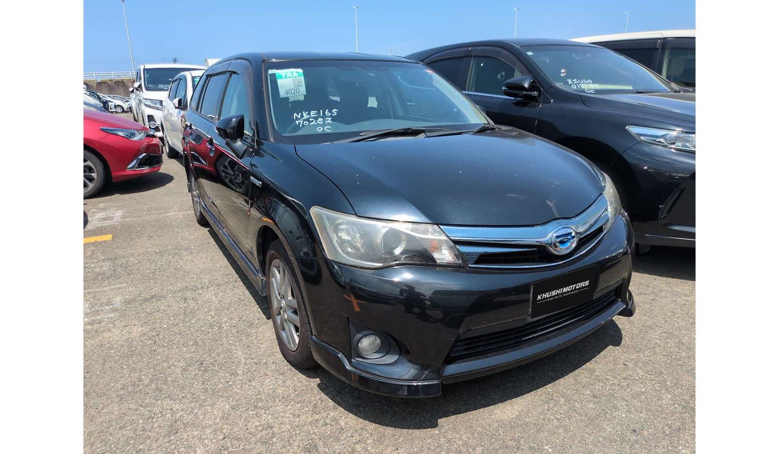 2013 Toyota Corolla Fielder Hybrid G Aero Tourer W×B image-1