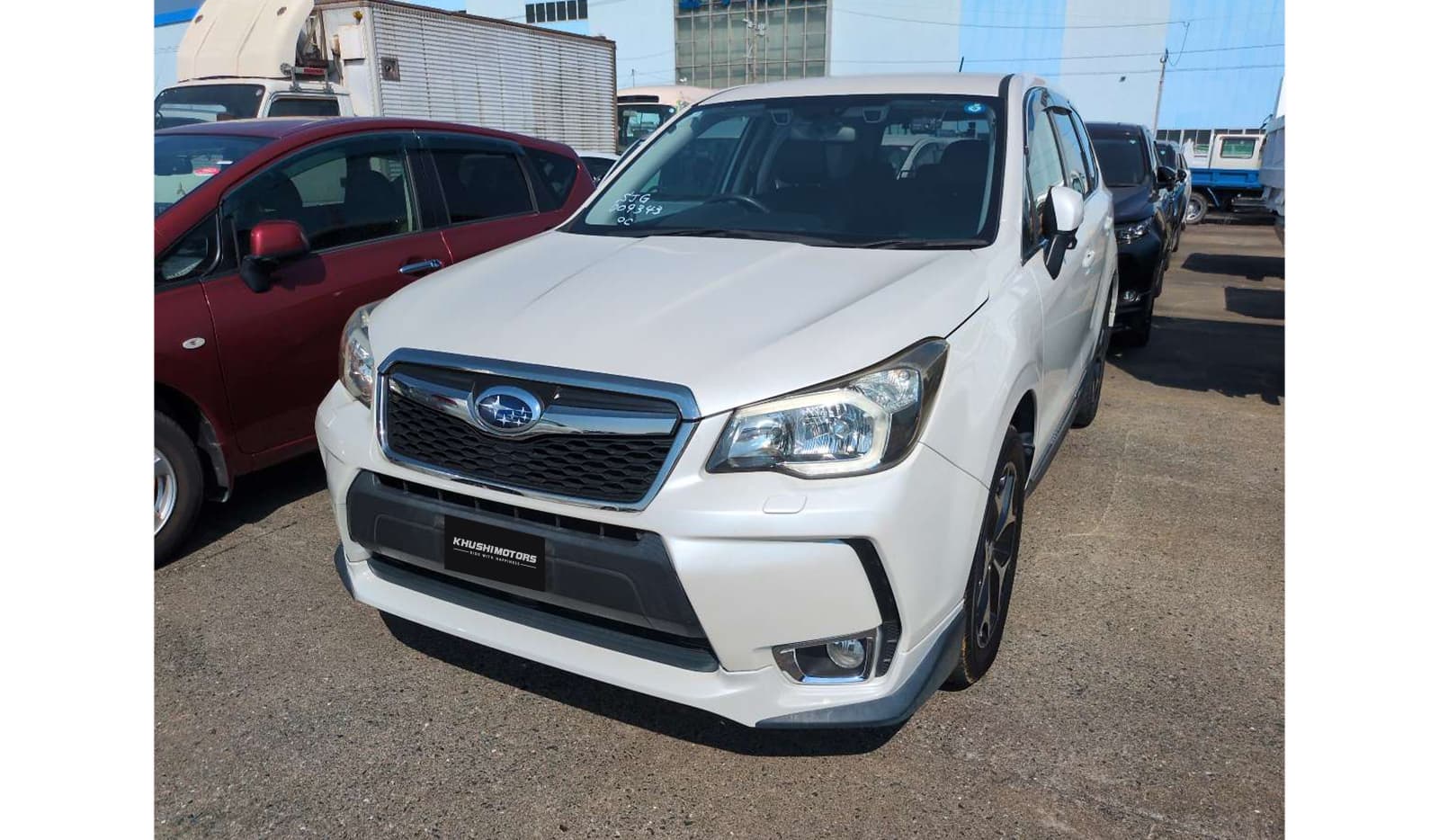 2013 Subaru Forester 2.0 XT EyeSight image-2