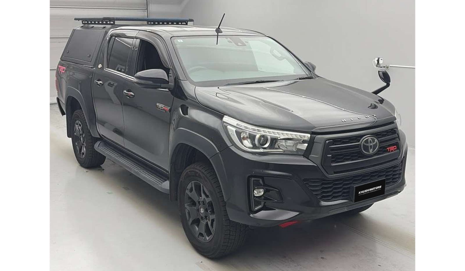2019 Toyota Hilux Z Black Rally Edition image-1