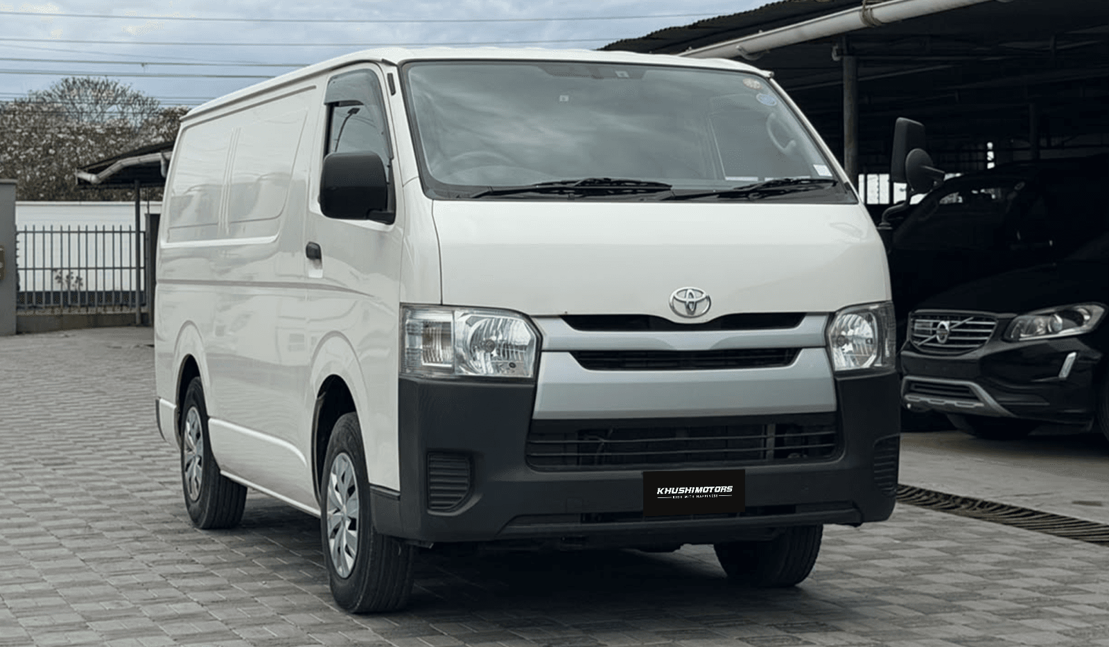 2018 Toyota Hiace Frozen Van image-1