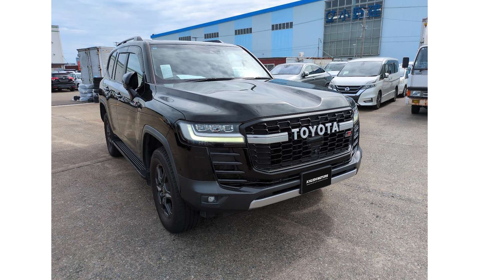 2022 Toyota Land Cruiser image-1
