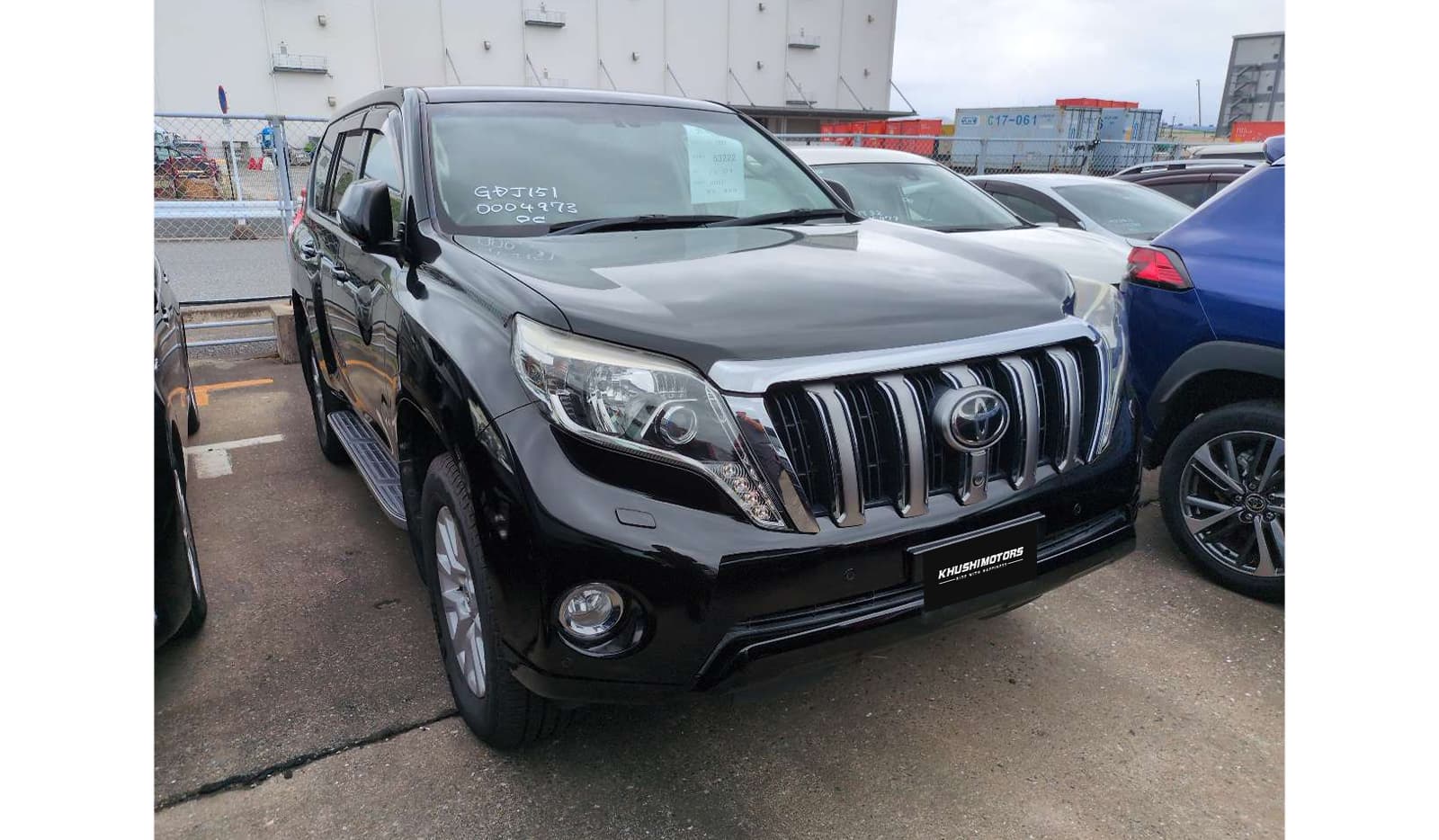 2017 Toyota Land Cruiser Prado image-1