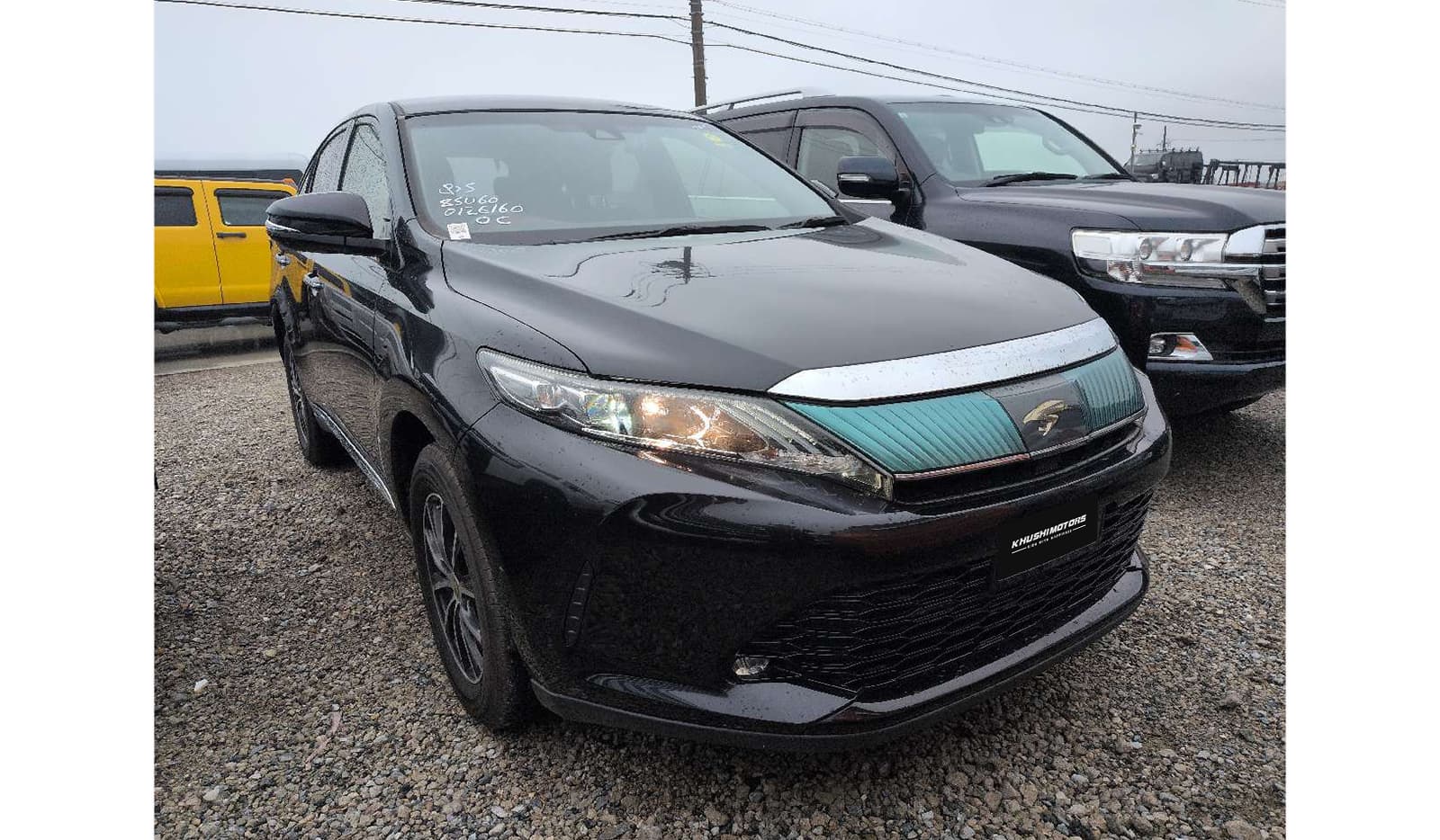 2017 Toyota Harrier image-1