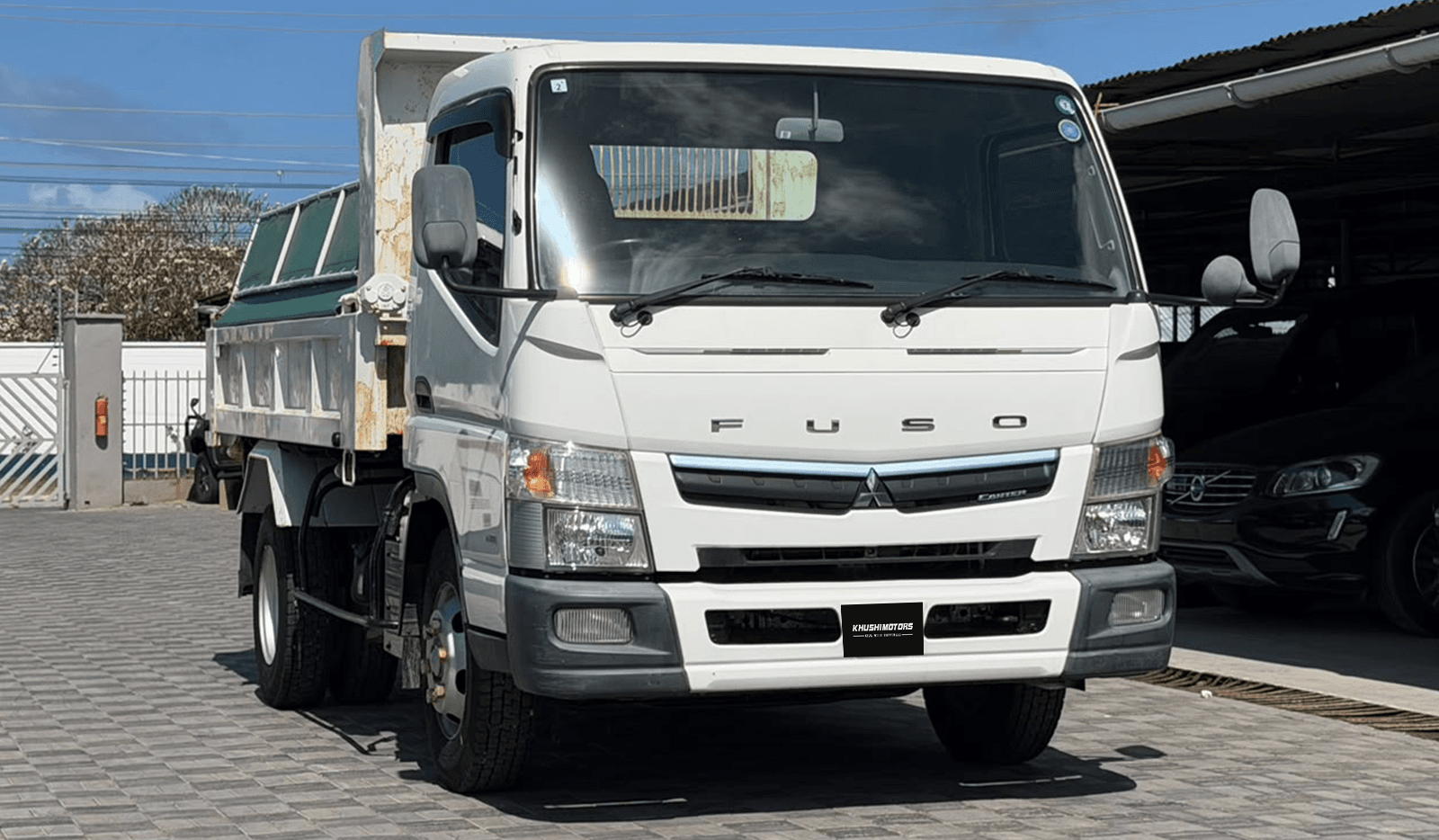 2018 Mitsubishi Canter 7.8 Ton image-1