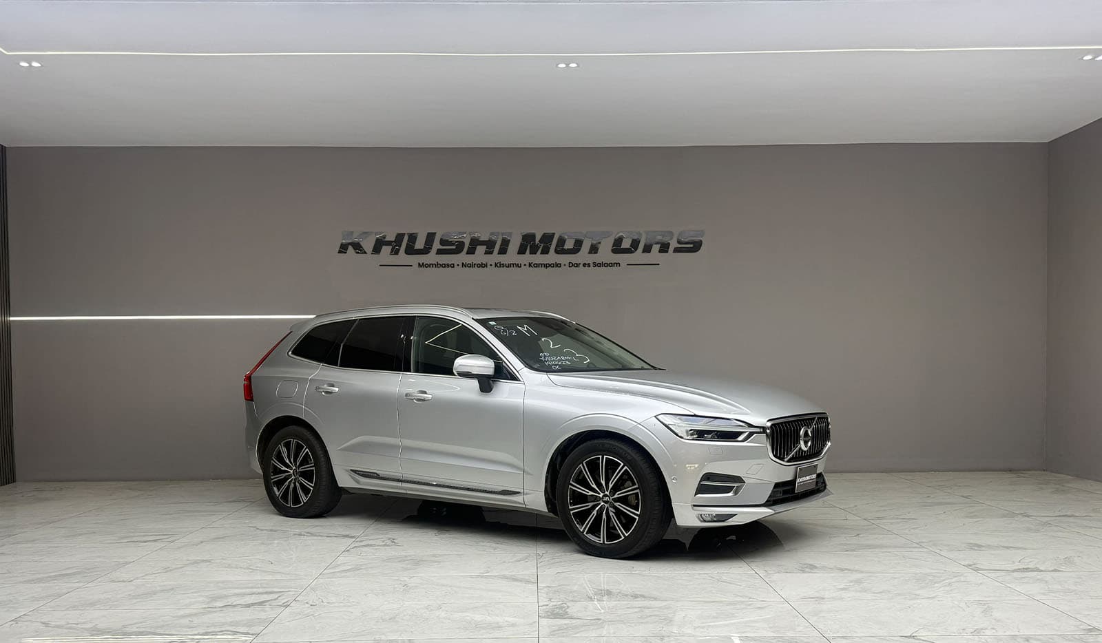 2019 Volvo XC60 D4 AWD INSCRIPTION image-1