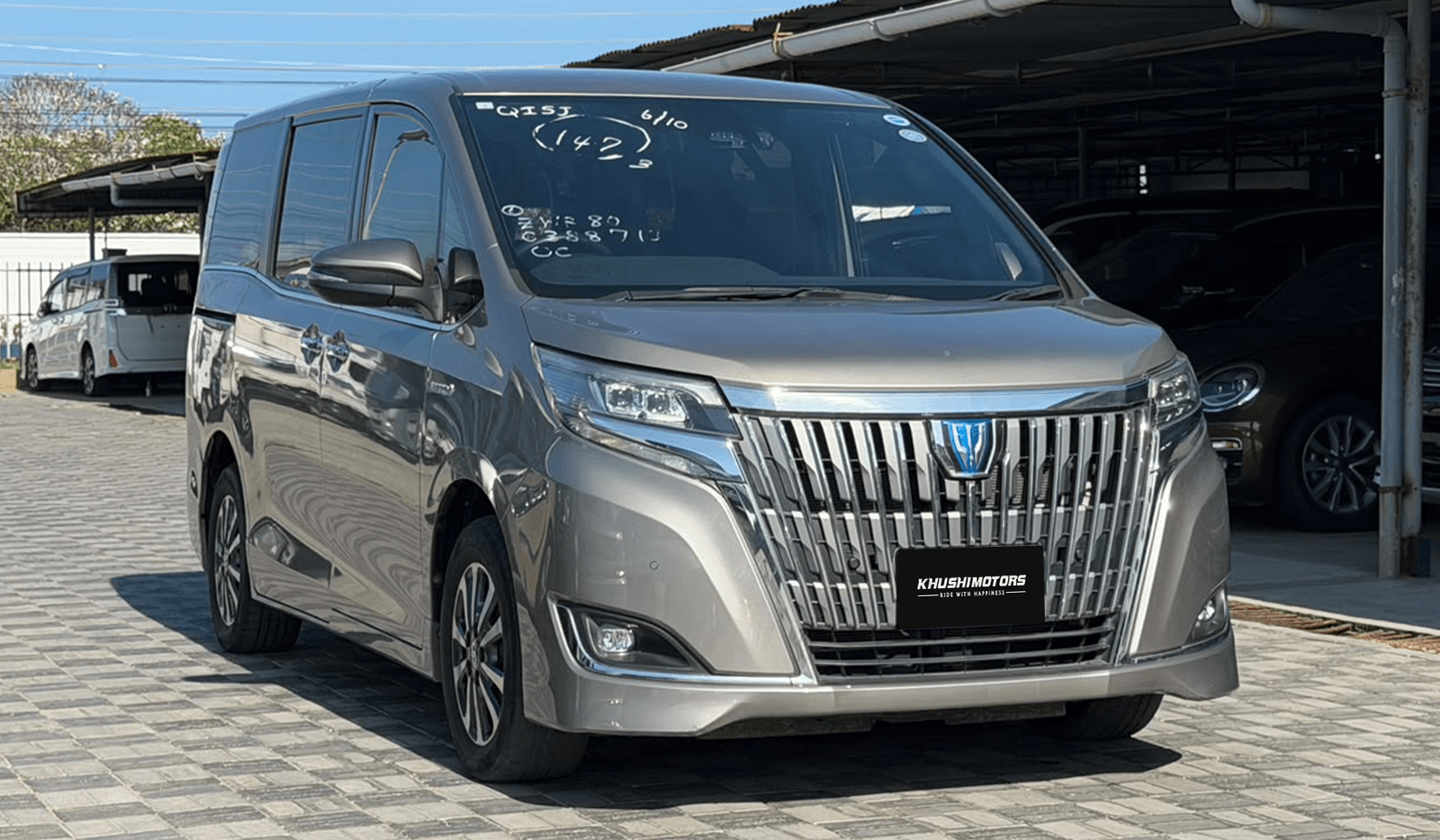 2019 Toyota Esquire HYBRID Xi image-1