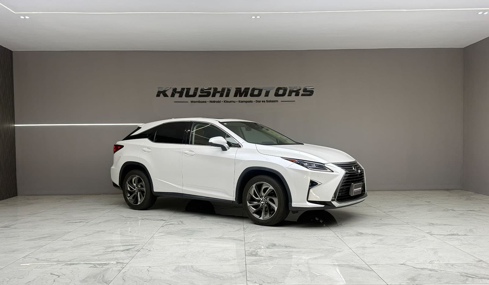 2019 Lexus RX300 VERSION L image-1