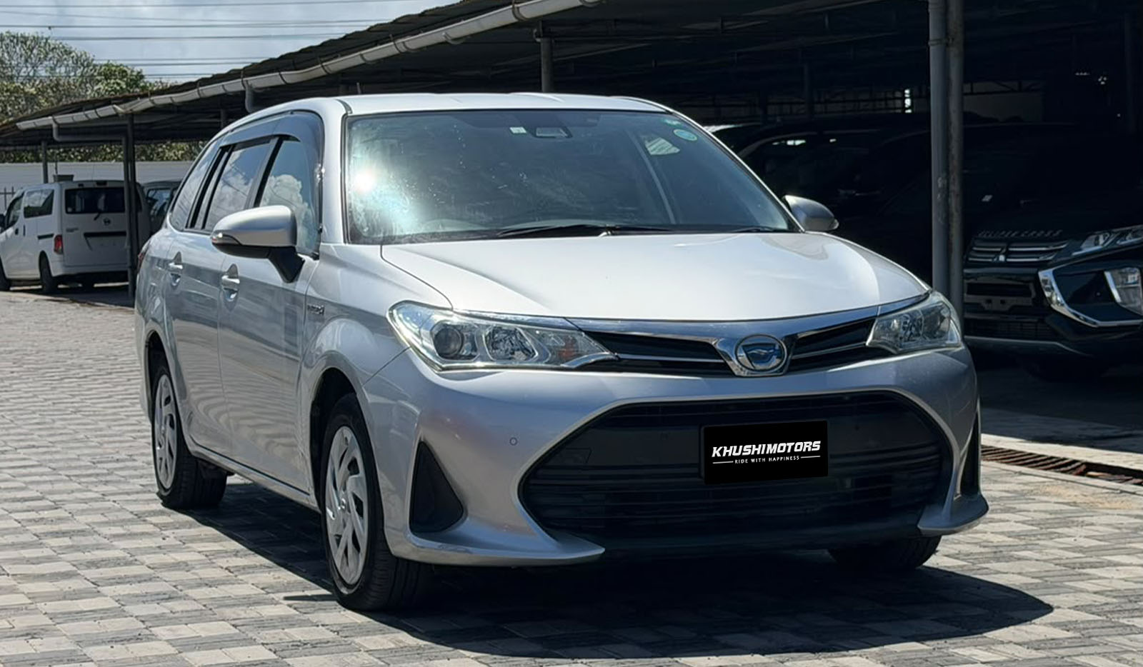 2019 Toyota Fielder Hybrid image-1