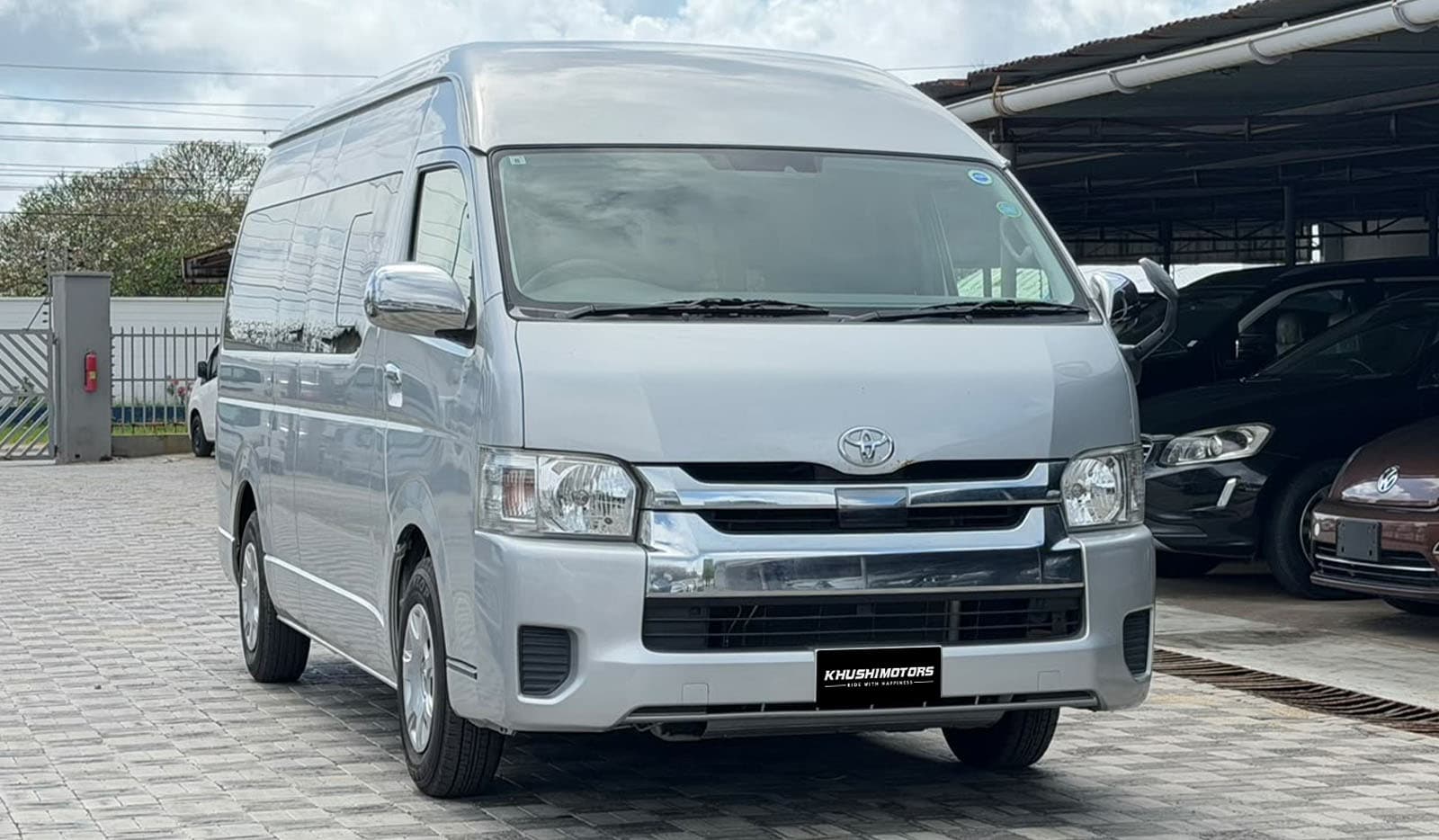 2019 Toyota Hiace Van GRAND CABIN 2WD image-1