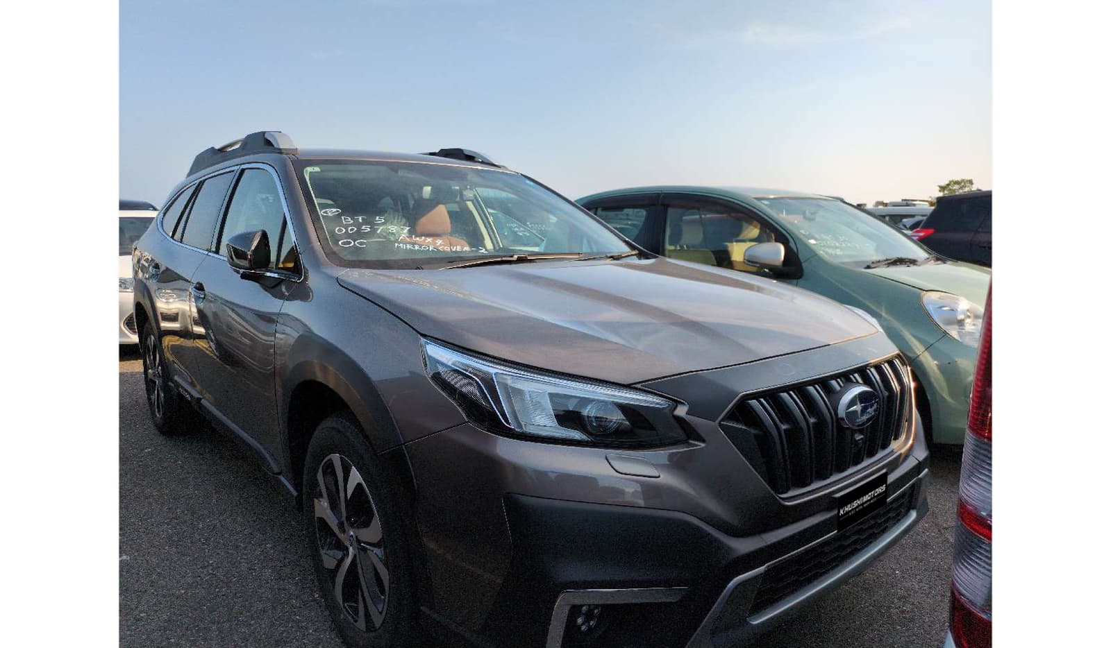 2022 Subaru Legacy Outback image-1