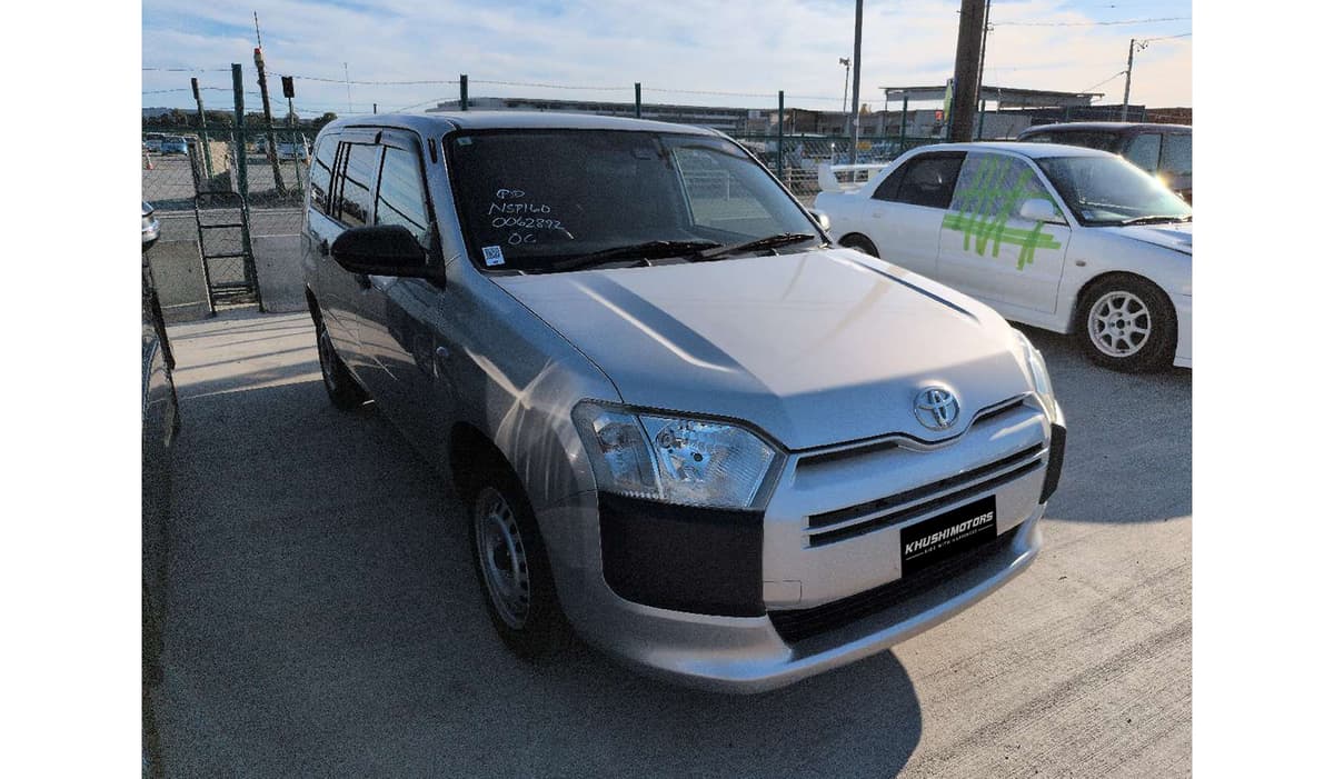 2021 Toyota Probox image-1