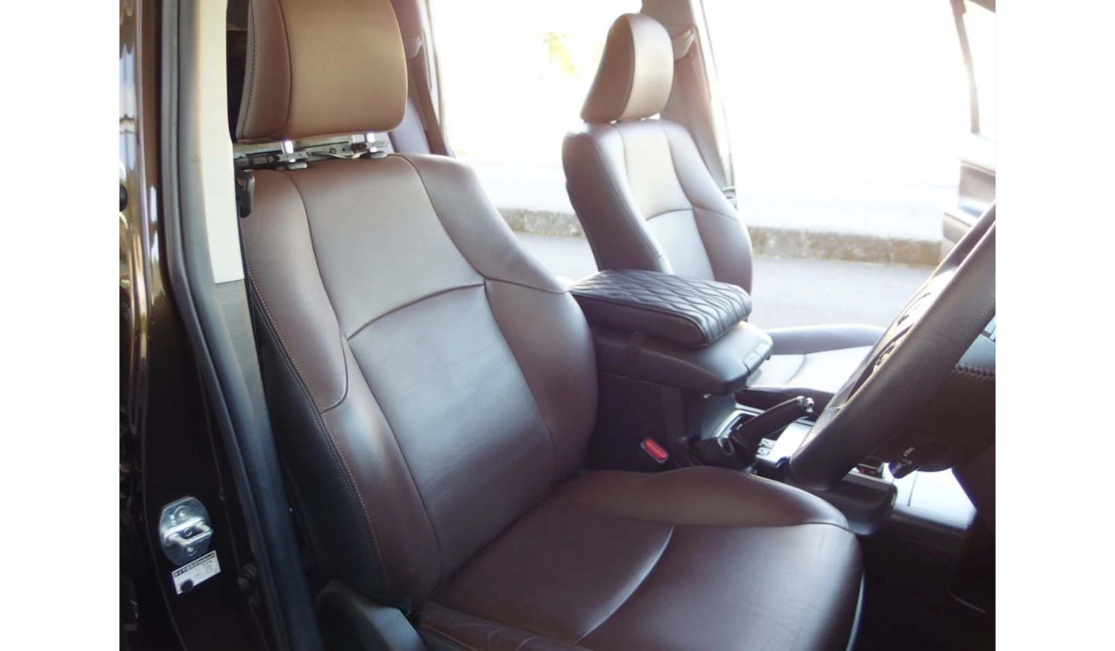 2017 Toyota Land Cruiser Prado image-7