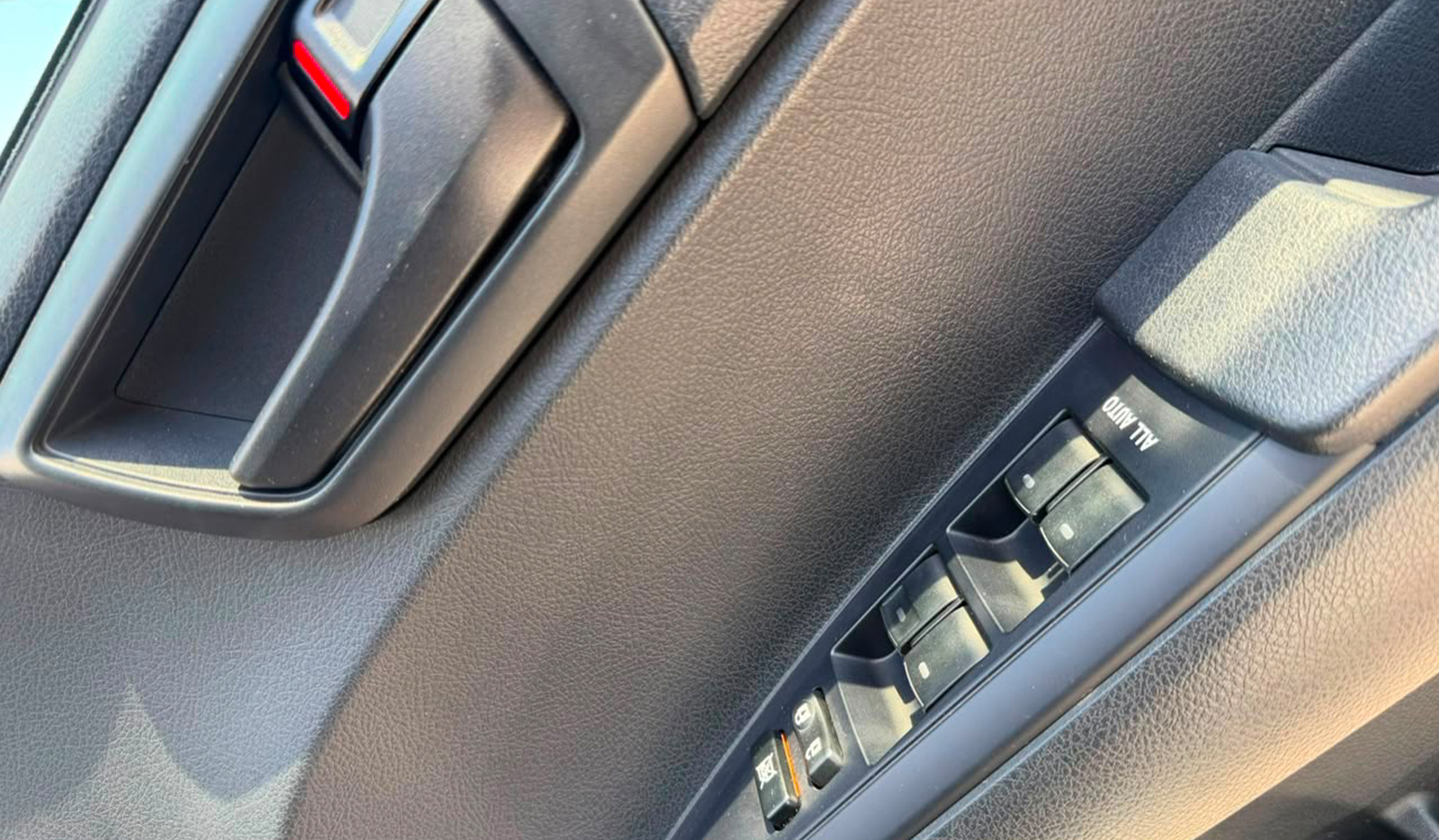 2018 Toyota Corolla Axio Driving School image-10
