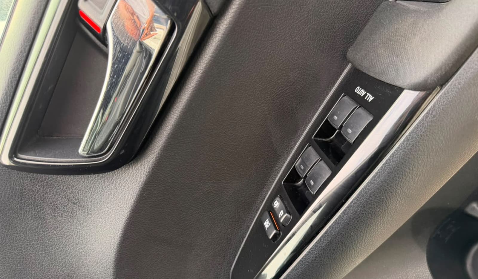 2019 Toyota Corolla Fielder Hybrid G WXB image-10
