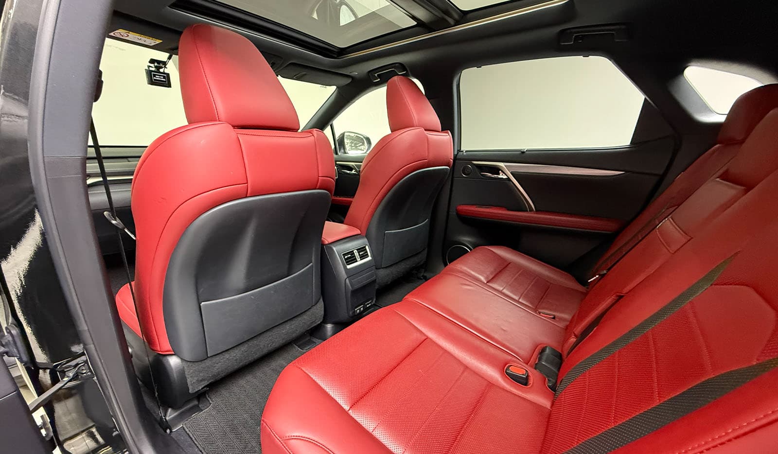 2020 Lexus RX300 image-10