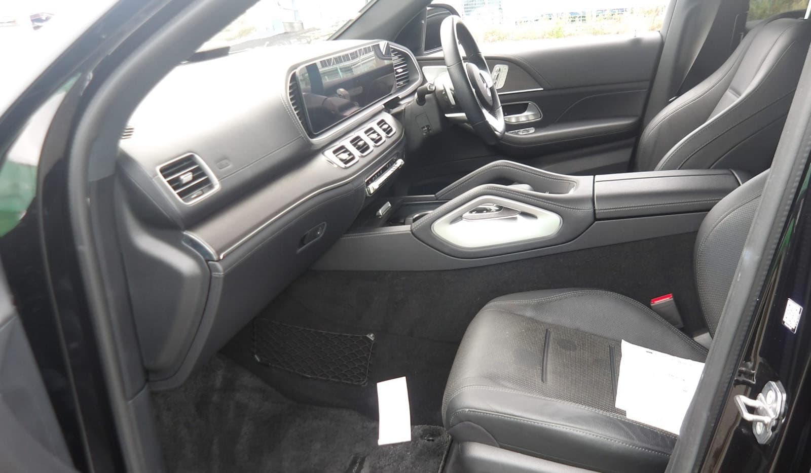 2020 Mercedes-Benz GLE-Class 4MATIC GLE 400d image-7