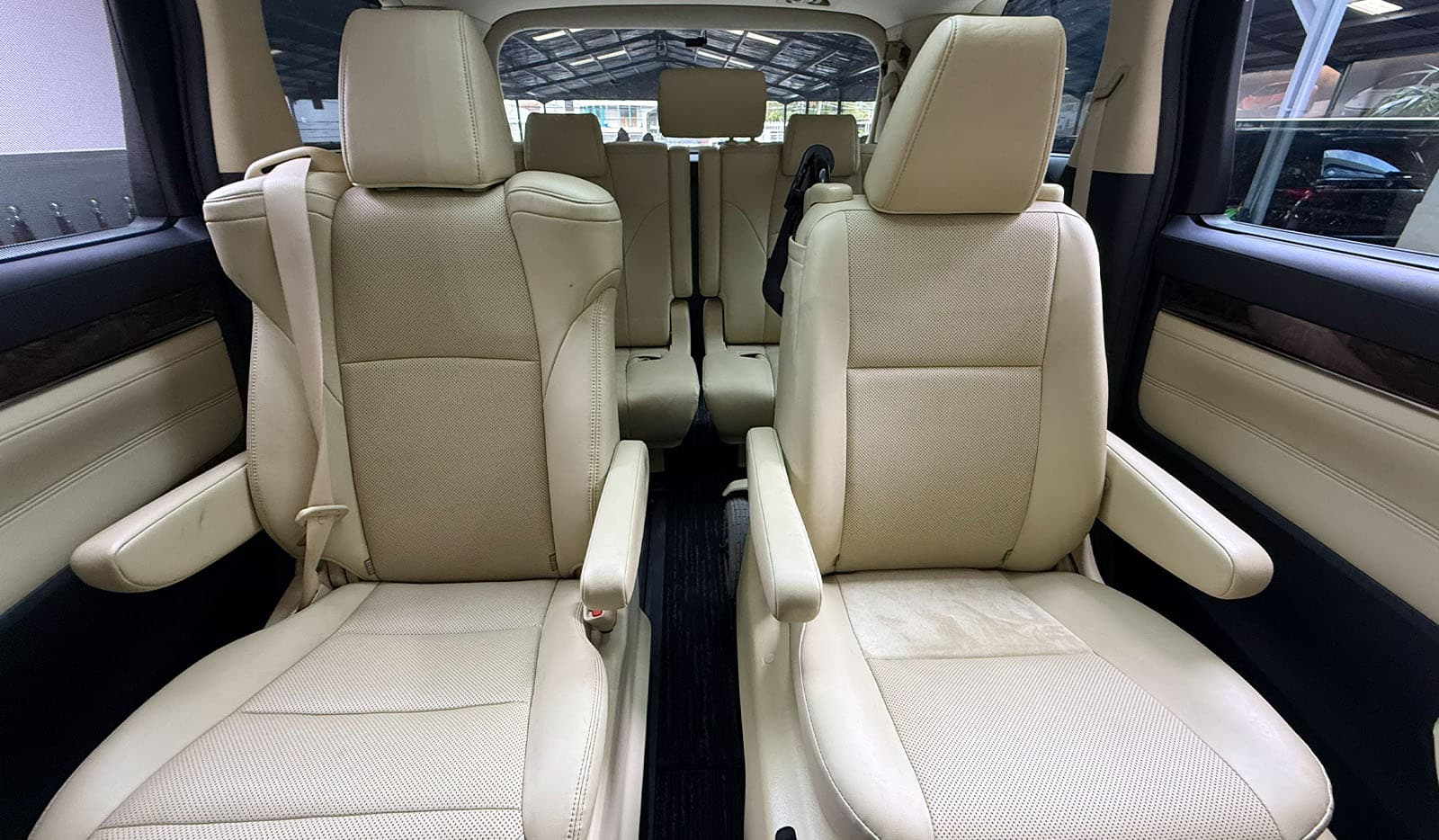 2019 Toyota Alphard G F SIDE LIFT image-9