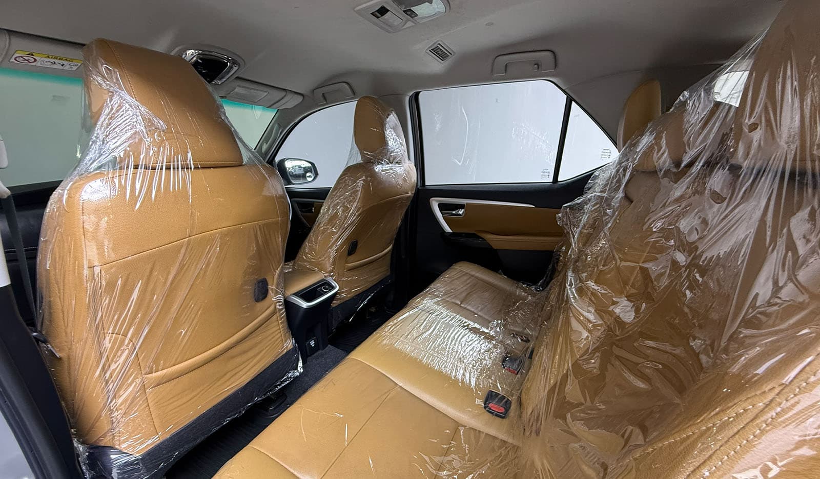 2019 Toyota Fortuner image-10