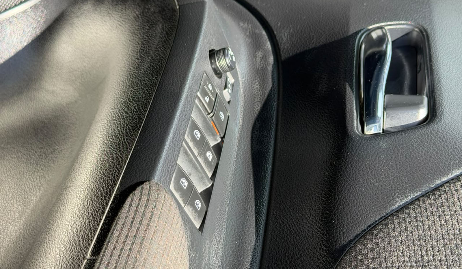 2019 Toyota Sienta Hybrid Funbase G image-10