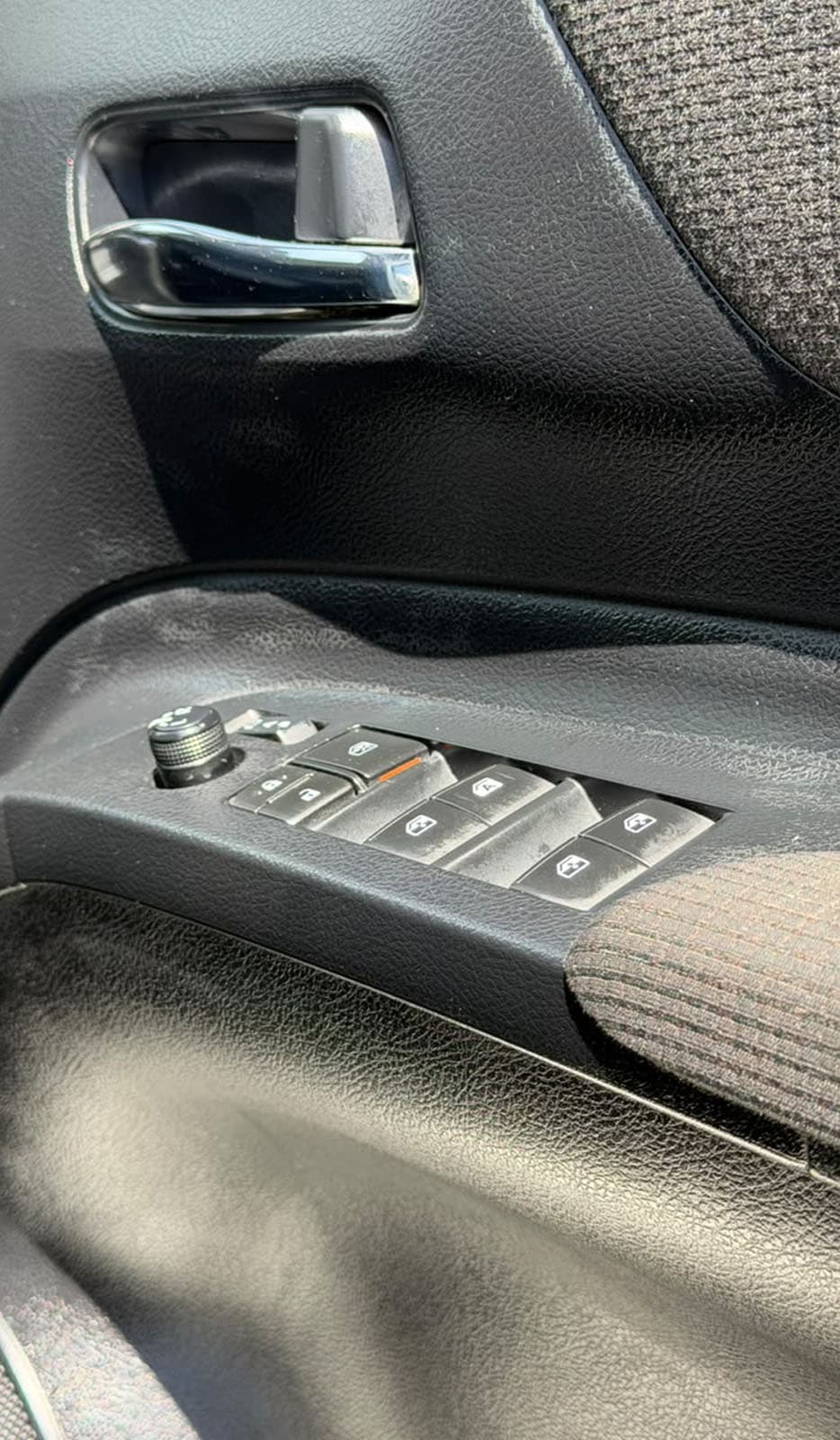 2019 Toyota Sienta Hybrid Funbase G image-10
