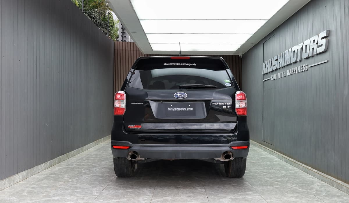 2012 Subaru Forester 2.0XT Eyesight image-5