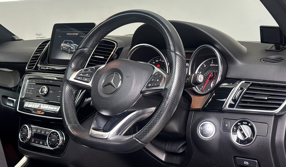 2018 Mercedes-AMG GLE-Class AMG 4Matic GLE43 image-8