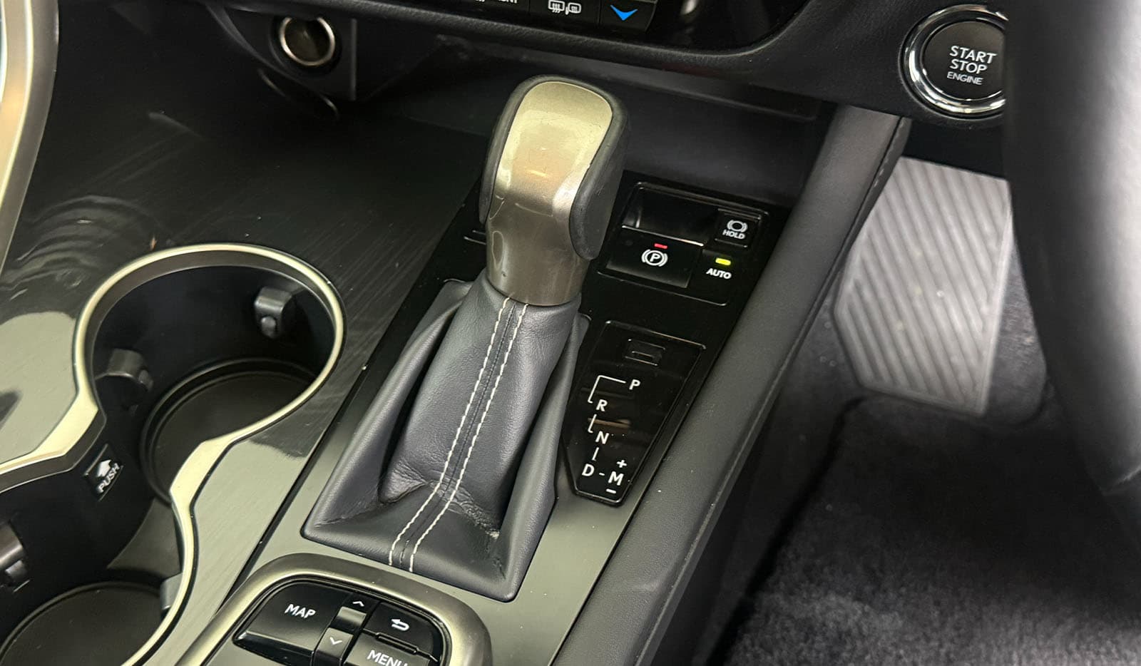 2019 Lexus RX300 image-11