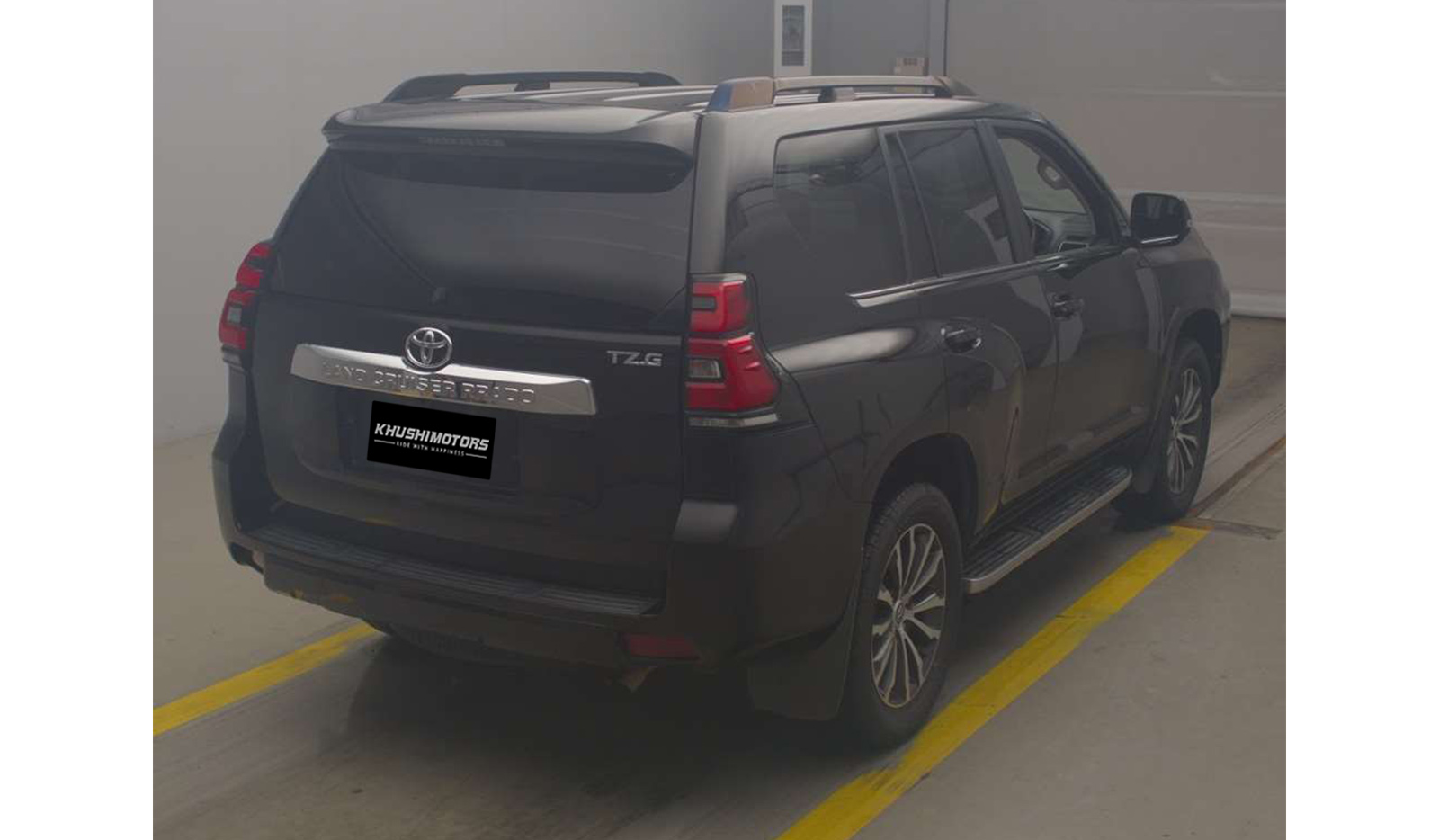 2021 Toyota Land Cruiser Prado image-3