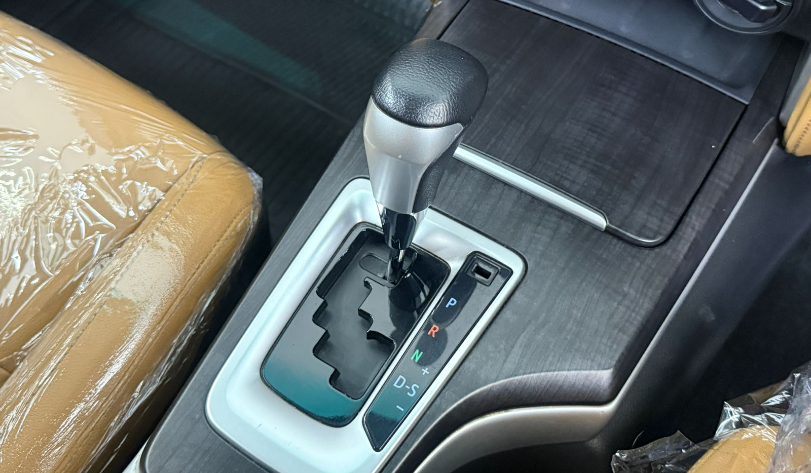 2019 Toyota Fortuner image-13
