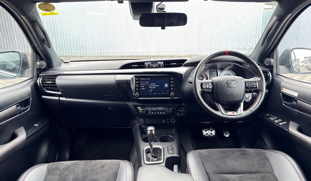 2022 Toyota Hilux Z GR Sports image-13