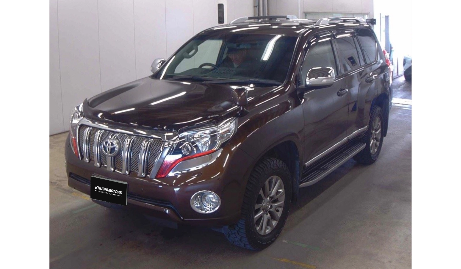 2017 Toyota Land Cruiser Prado image-2