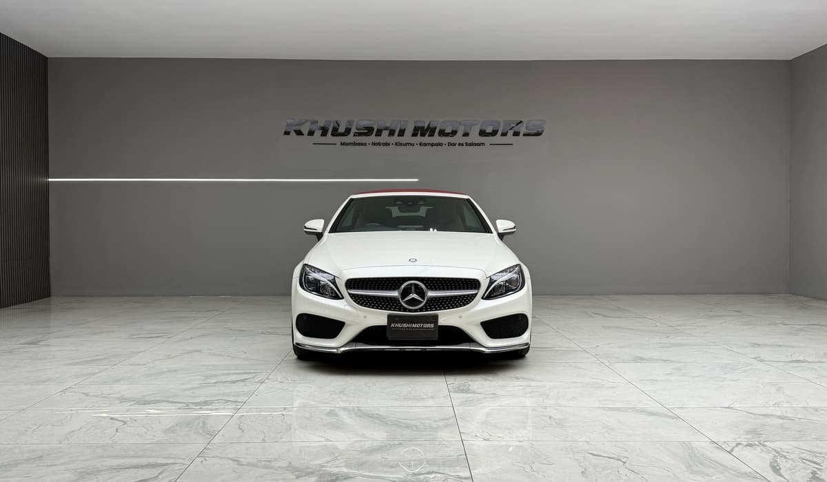 2017 Mercedes-Benz C-Class Cabriolet C-180 image-2