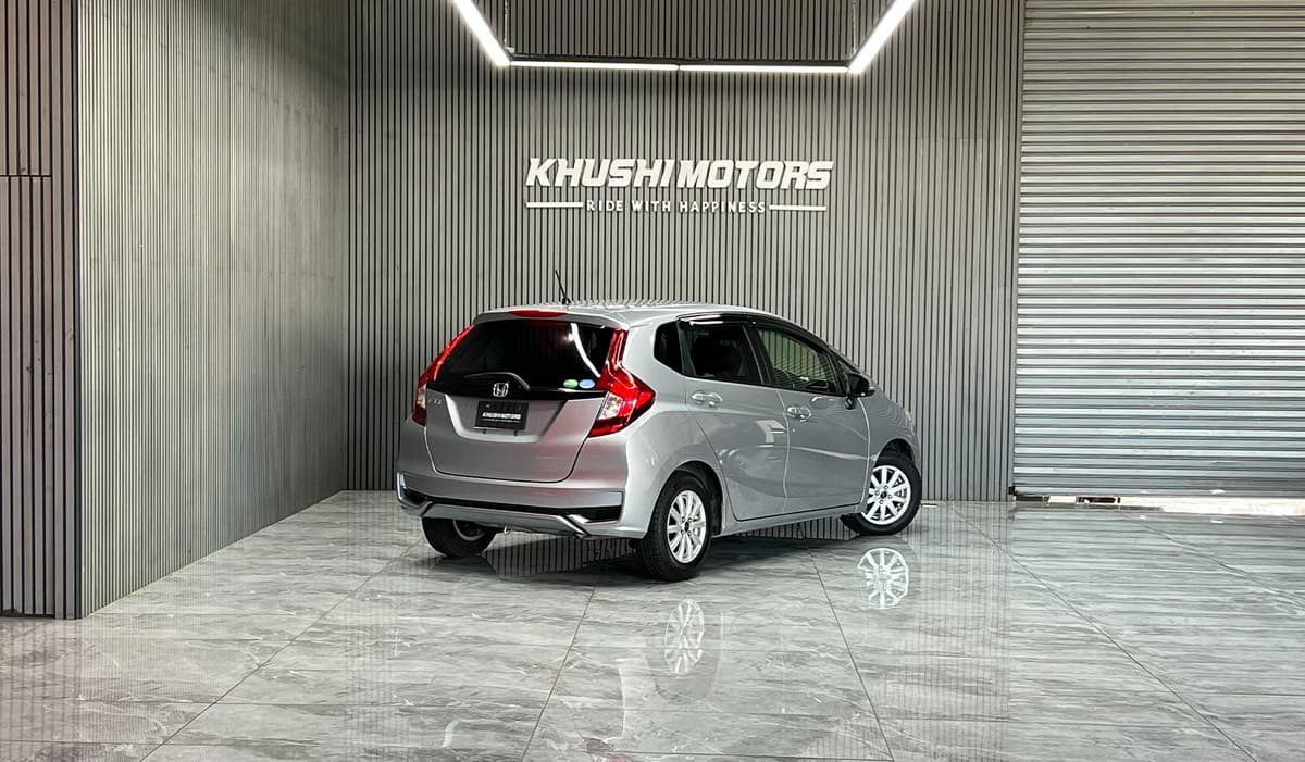 2018 Honda Fit GF image-6