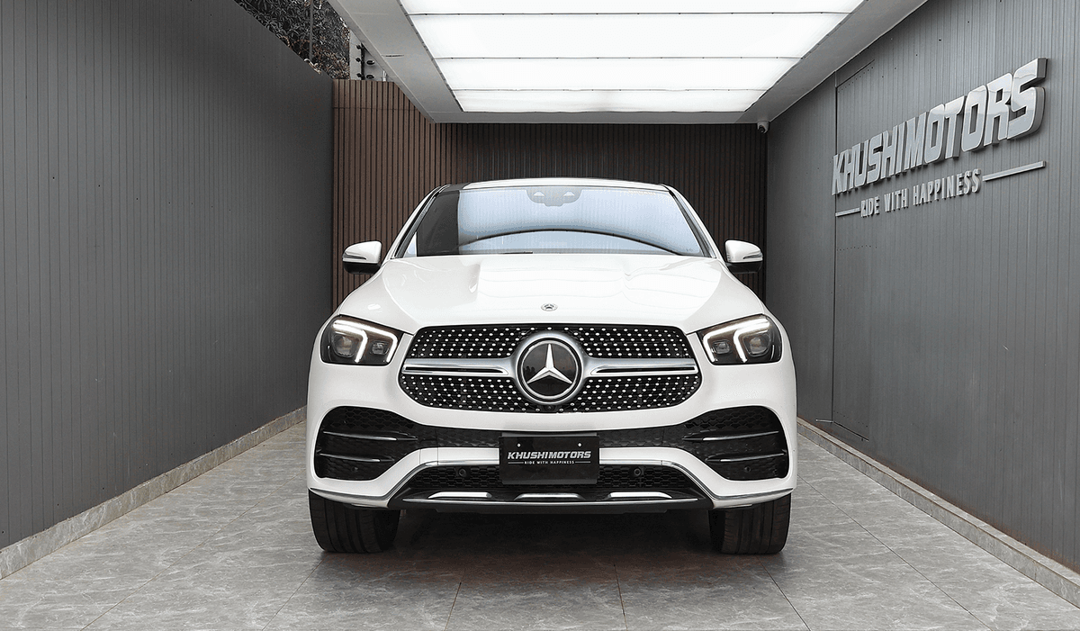 2020 Mercedes-Benz GLE-Class 4MATIC image-2